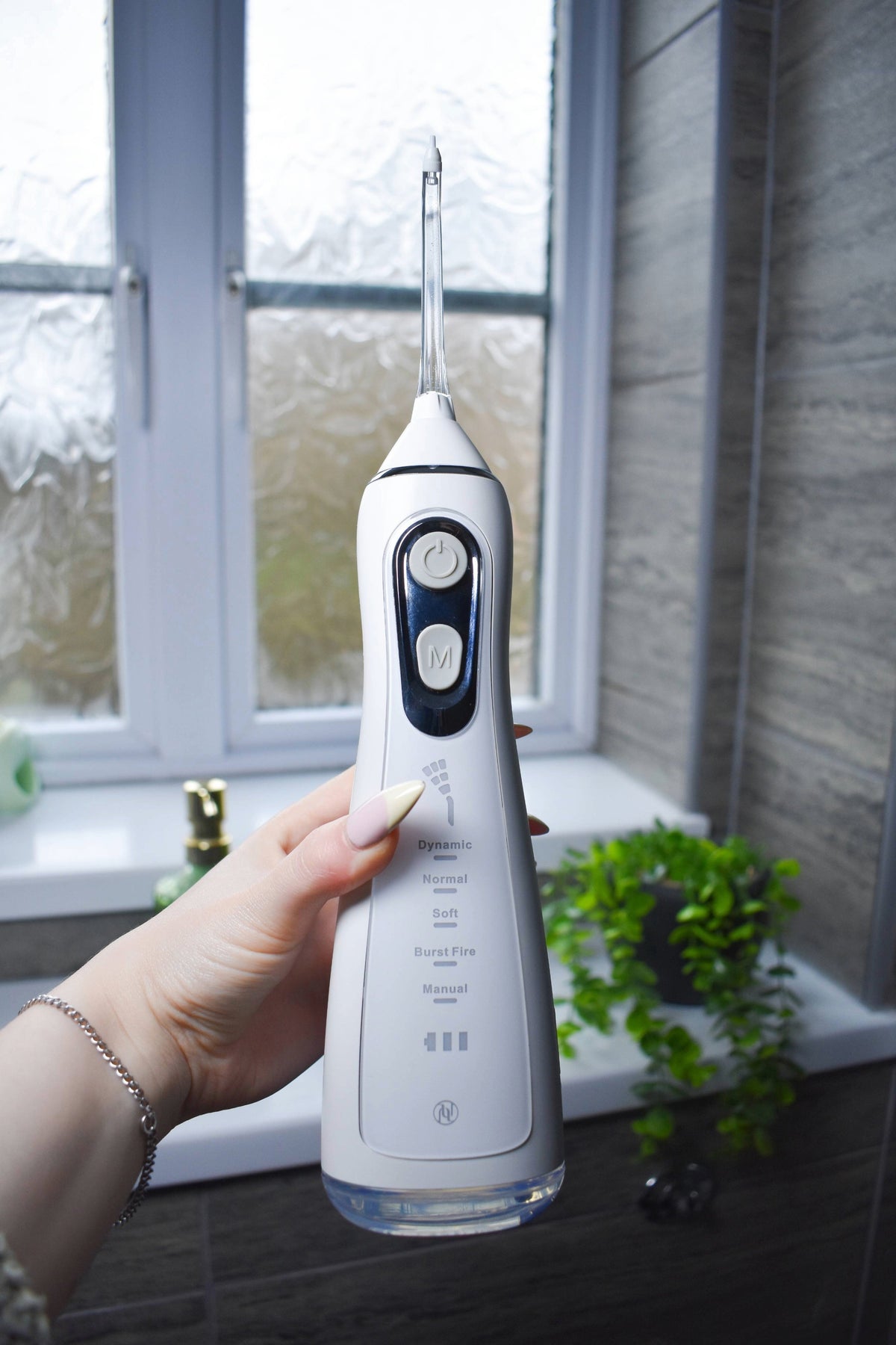 Hetrios Water Flosser